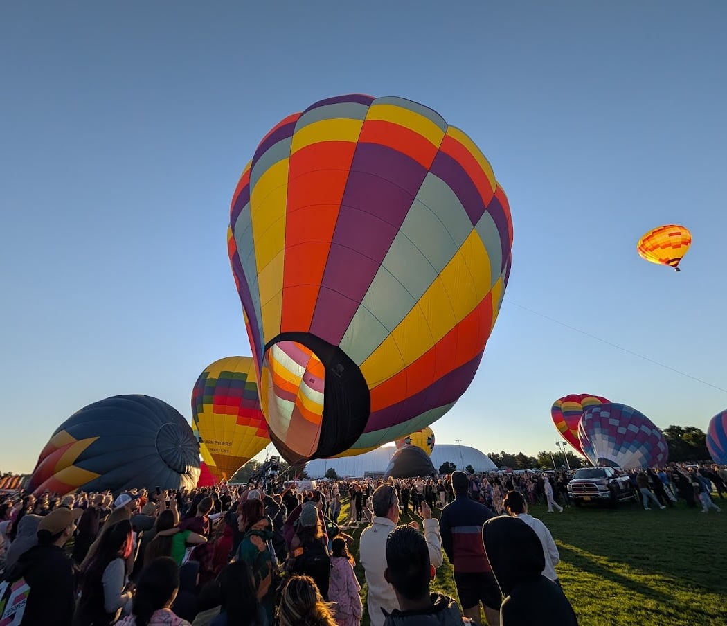 Water Lantern Festival Colorado Springs 1